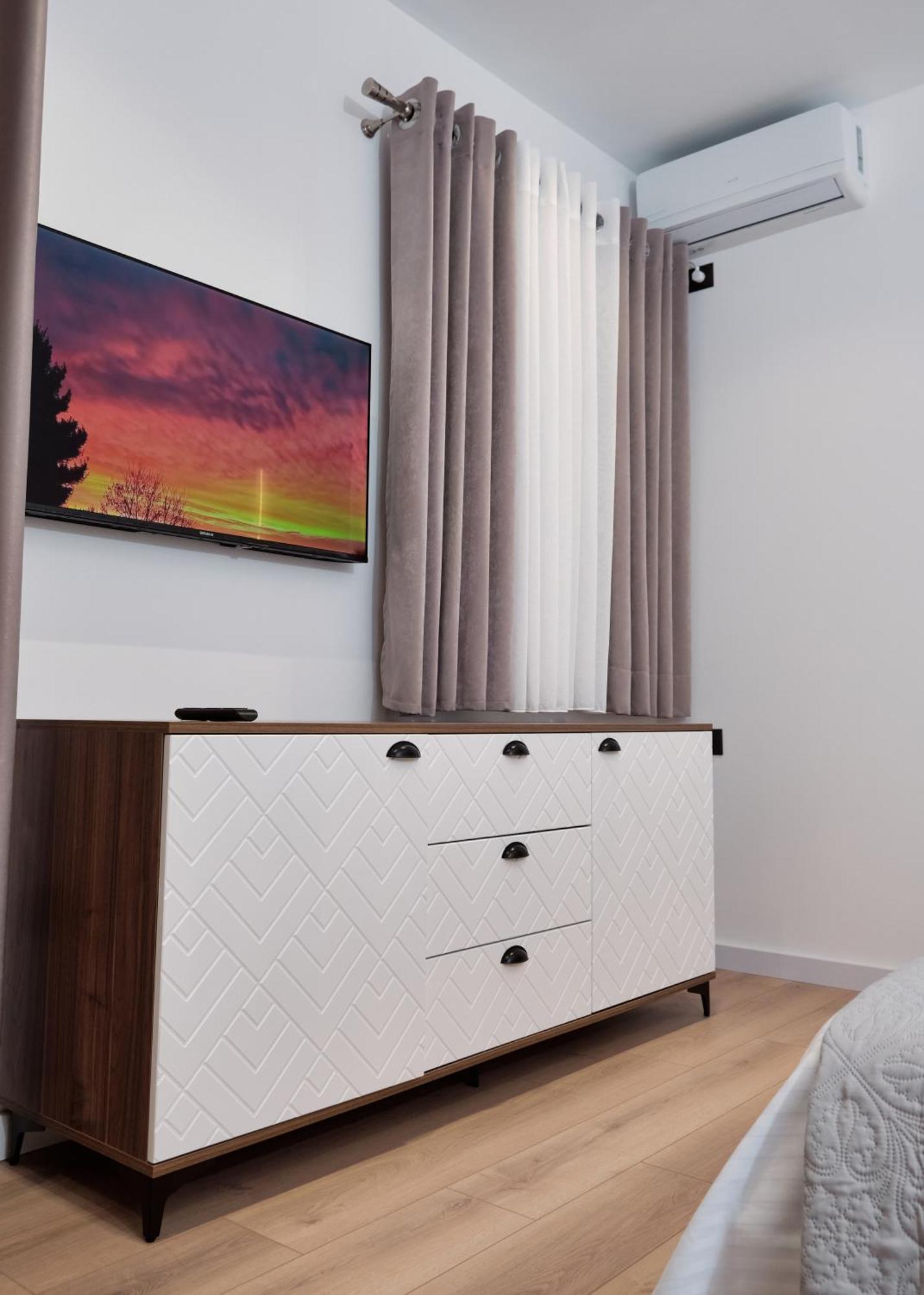 Montflux Hotel Boks Luaran gambar