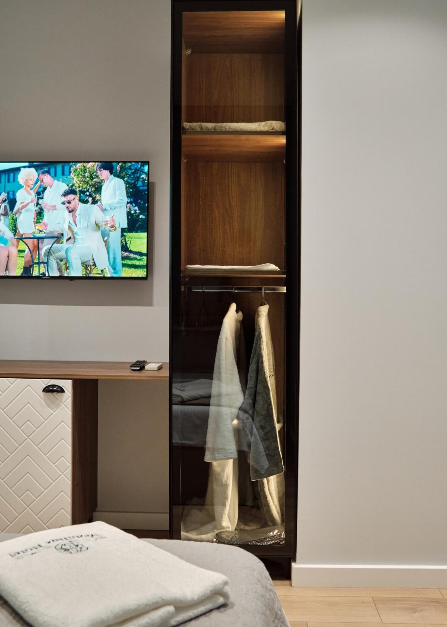 Montflux Hotel Boks Luaran gambar