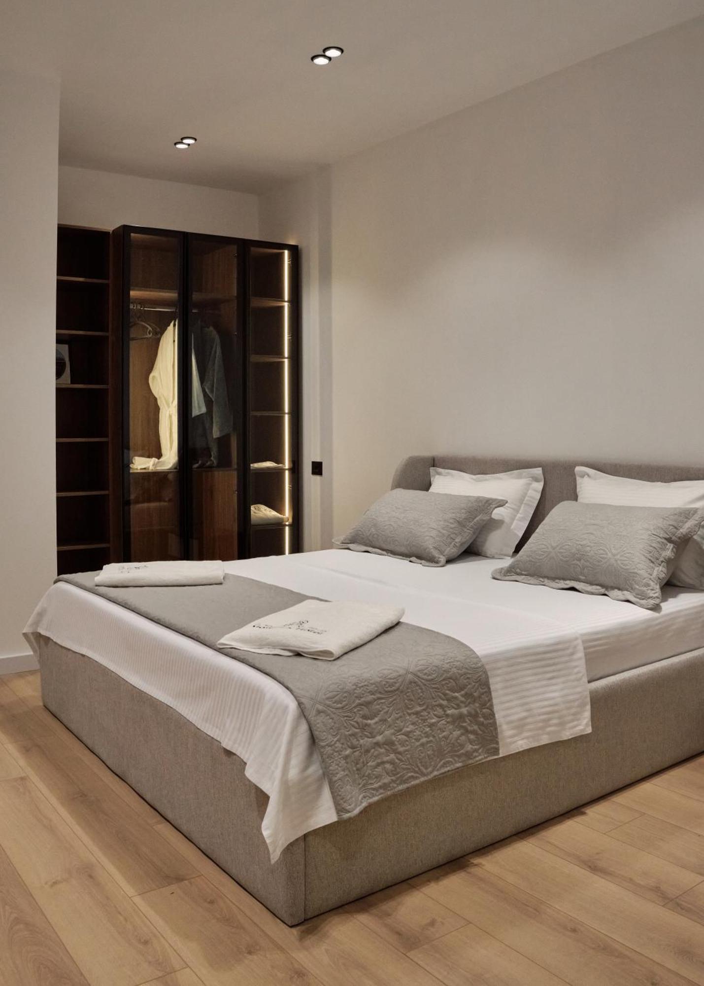 Montflux Hotel Boks Luaran gambar