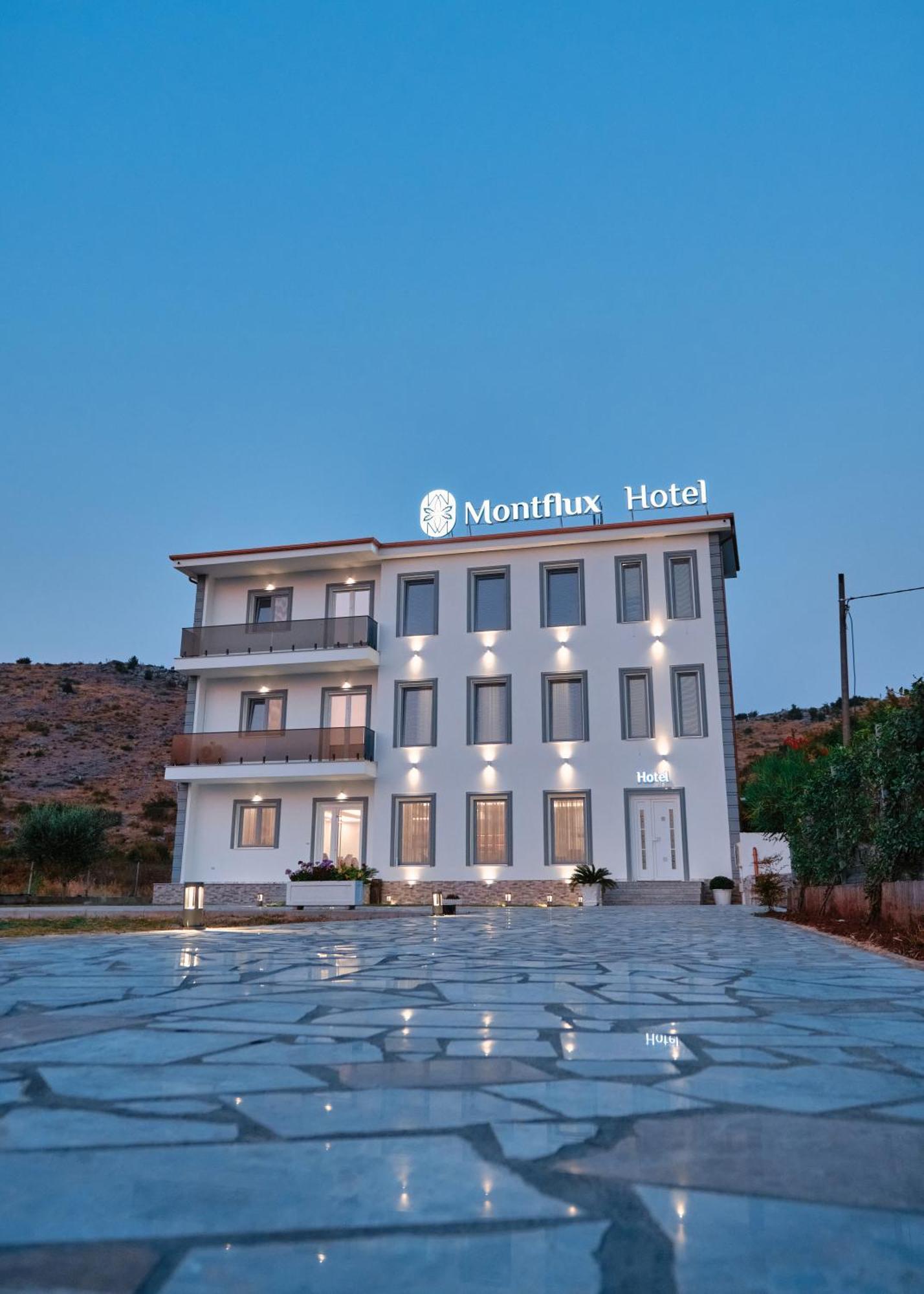 Montflux Hotel Boks Luaran gambar